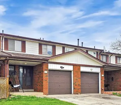 7033 Netherbrae Road 8, Mississauga, On L4t 2w2