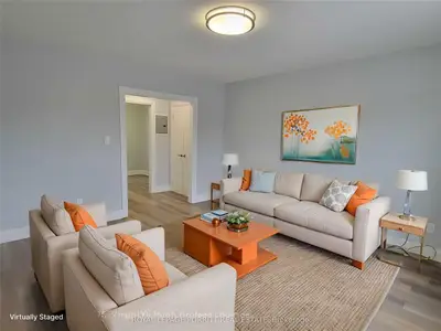 3465 Lake Shore Boulevard W #3, Toronto, On M8w 1n2