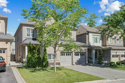 30 Deseronto Street, Brampton, On L6x 2z8