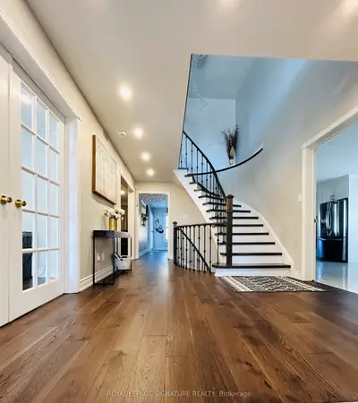 2951 Kingsway Drive Upper, Oakville, On L6j 6v1
