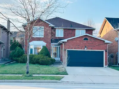 2951 Kingsway Drive Upper, Oakville, On L6j 6v1
