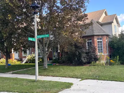1 Montgomery Boulevard, Orangeville, On L9w 5h6