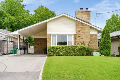 5 Cromarty Drive, Toronto, On M9w 2r5