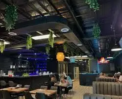 901 W Jane Street, Toronto, On M6n 4c6