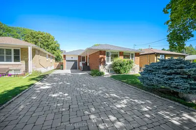 44 Fenley Drive, Toronto, On M9r 1m6