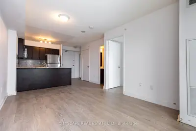 1410 Dupont Street 1808, Toronto, On M6h 0b6