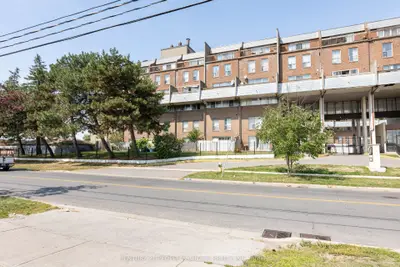 10 Eddystone Avenue 108, Toronto, On M3n 2t2