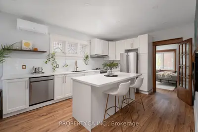 9 Fairview Avenue, Toronto, On M6p 3a2