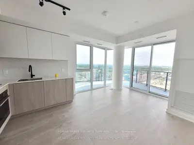 36 Zorra Street 3204, Toronto, On M8z 1r7