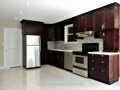 42 Emerald Crescent 2, Toronto, On M8v 2b6