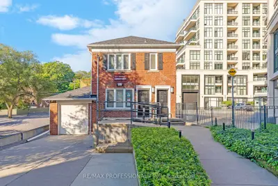 5b Old Mill Drive Lower, Toronto, On M6s 4j7