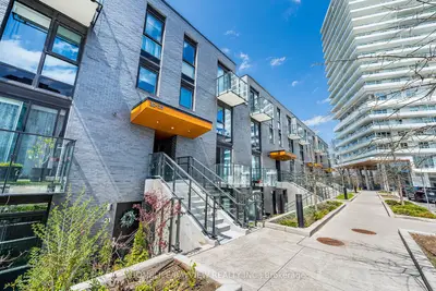 10 Brin Drive 24, Toronto, On M8x 0b3