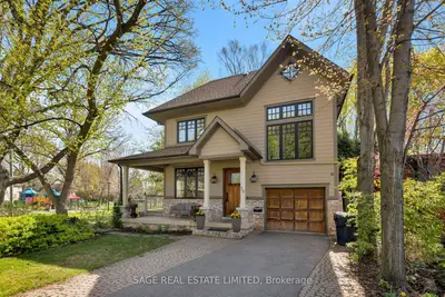 39 Loyalist Road, Toronto, On M9a 3p2