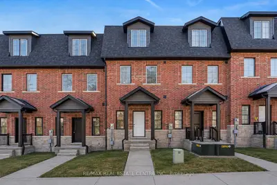 17 James Street, Halton Hills, On L7g 2h2