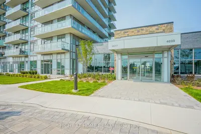 4677 Glen Erin Drive 1808, Mississauga, On L5m 2e3