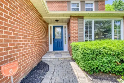 1025 Vanier Drive, Mississauga, On L5h 4b2