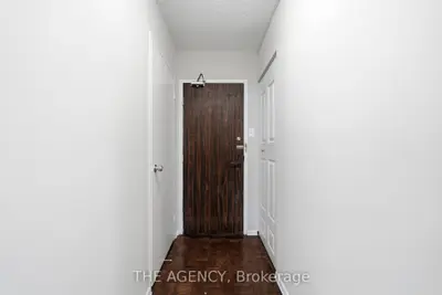 2350 Dundas Street W 1910a, Toronto, On M6p 4b1