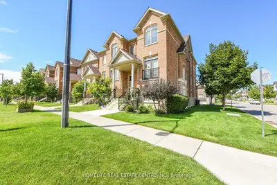 234 Inspire Boulevard, Brampton, On L6r 3w5