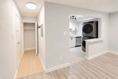 2403 Lakeshore Boulevard W 2, Toronto, On M8v 1c5