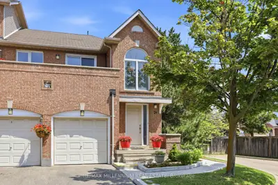 115 Bristol Road E 24, Mississauga, On L4z 3p7