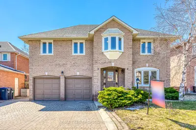 102 Sunforest Drive, Brampton, On L6z 4b2