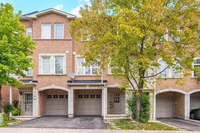 3071 Treadwells Drive 13, Mississauga, On L4x 0a1