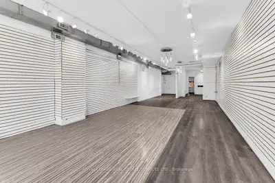 1366 Queen Street W, Toronto, On M6k 1l7