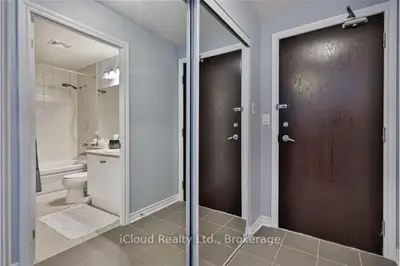 3504 Hurontario Street 807, Mississauga, On L5b 0b9