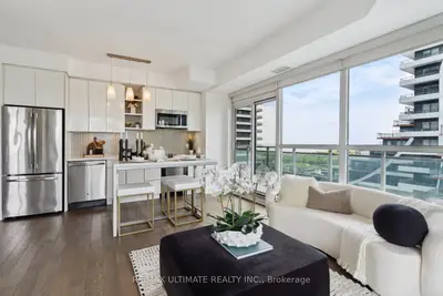 33 Shore Breeze Drive 1003, Toronto, On M8v 1a1