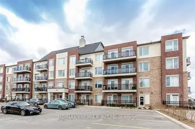54 Sky Harbour Drive 313, Brampton, On L7a 0a1