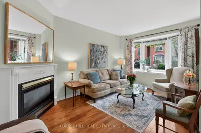 4635 Regents Terrace 30, Mississauga, On L5r 1x4