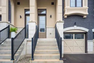 1356 Kaniv Street, Oakville, On L6m 5r3