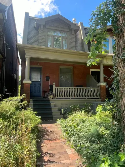 58 Lynd Avenue Main & Second, Toronto, On M6r 1t9