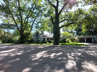 344 Maple Avenue, Oakville, On L6j 2h7
