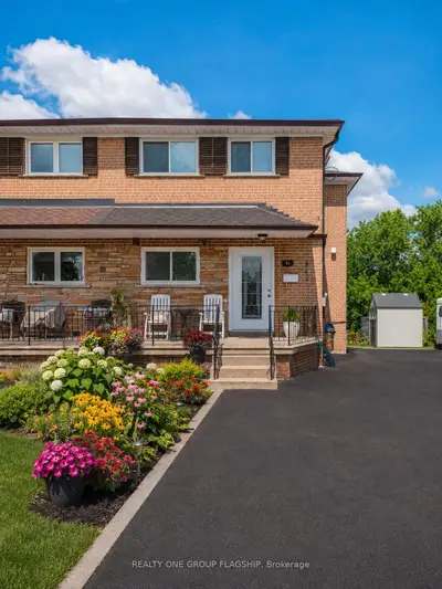 12 Azalea Court, Toronto, On M9m 1v1