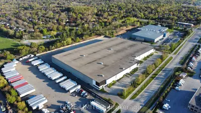 2360 Cornwall Road D, Oakville, On L6j 7t9