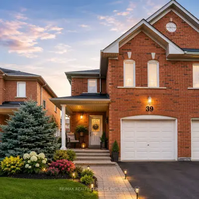 39 Cadillac Crescent, Brampton, On L7a 3b3