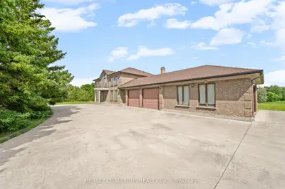 4047 Countryside Drive, Brampton, On L6p 0t4
