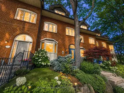 45 Tradewind Drive, Oakville, On L6l 6k9