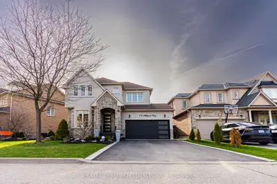 174 Milkweed Way, Oakville, On L6l 0a4