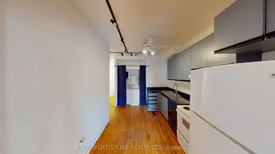 285 Salem Avenue Apt 1, Toronto, On M6h 3c8