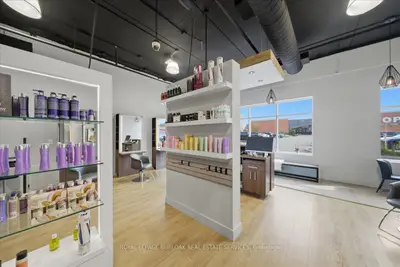 515 Dundas Street W 9, Oakville, On L6m 1l9