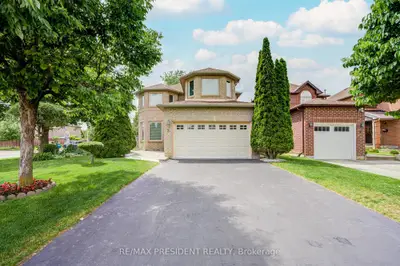2 Banner Road, Brampton, On L6x 4k6