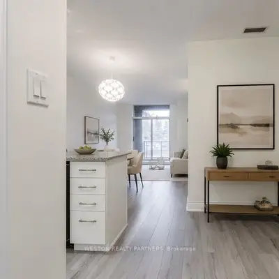 25 Earlington Avenue 118, Toronto, On M8x 3a3