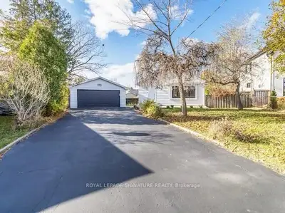133 Inglewood Drive, Oakville, On L6k 1w8