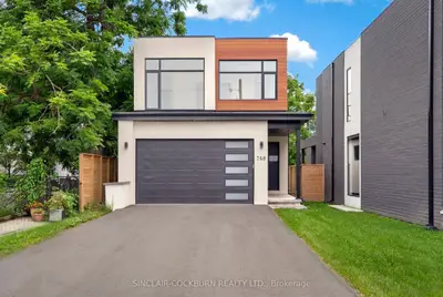 768 Montbeck Crescent, Mississauga, On L5g 1p3