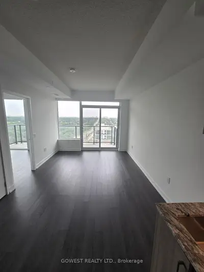 4010 Eglinton Avenue W 2001, Toronto, On M9a 0g5