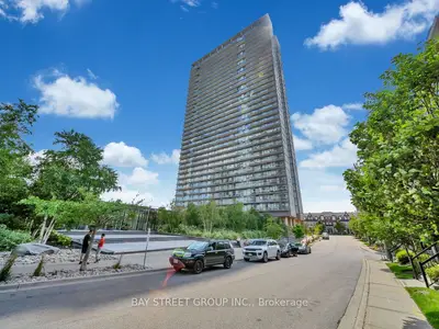 105 The Queensway Avenue 1501, Toronto, On M6g 5b5