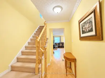 2955 Thomas Street 53, Upper Rm1, Mississauga, On L5m 6a9