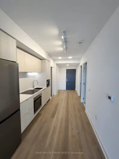 86 Dundas Street E 407, Mississauga, On L5a 1w4